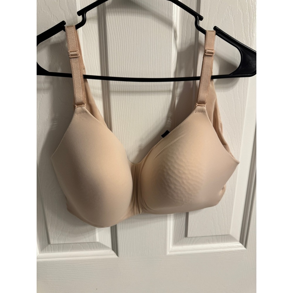 Torrid 38D Nude Beige Everyday T-Shirt Bra Adjustable Straps Comfortable